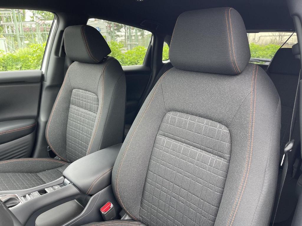 new 2025 Honda HR-V car, priced at $30,850
