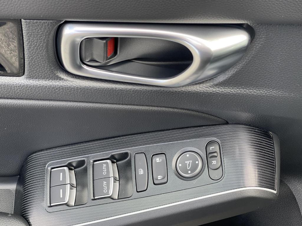 new 2025 Honda Civic Hybrid car, priced at $33,555