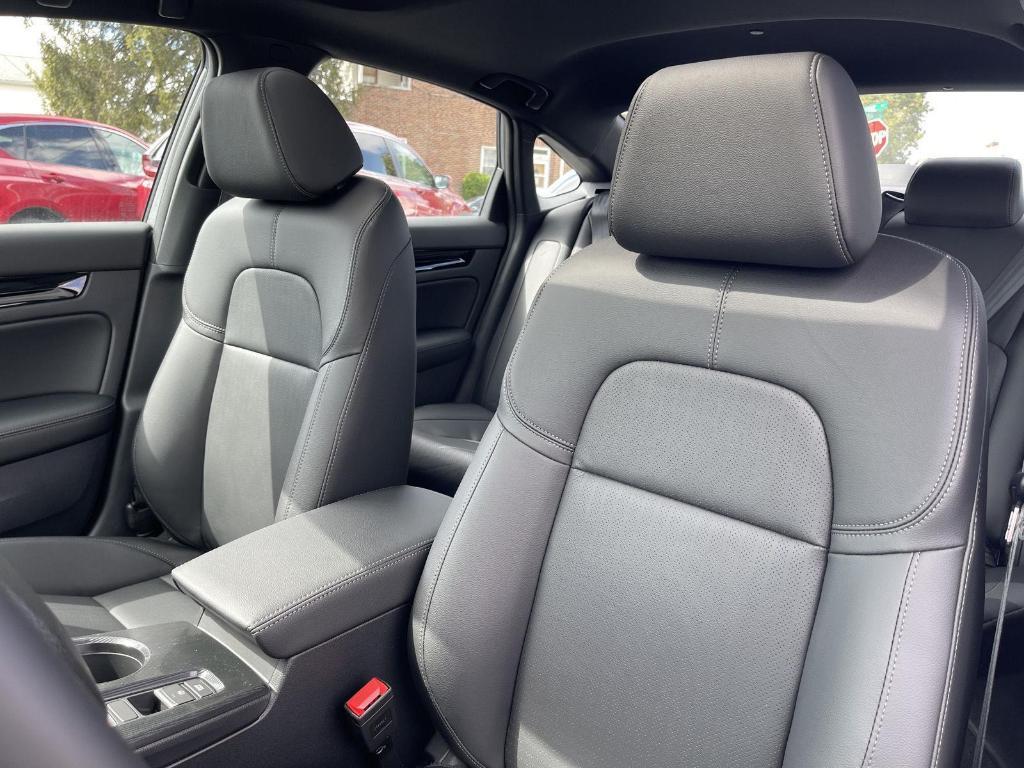 new 2025 Honda Civic Hybrid car, priced at $33,555