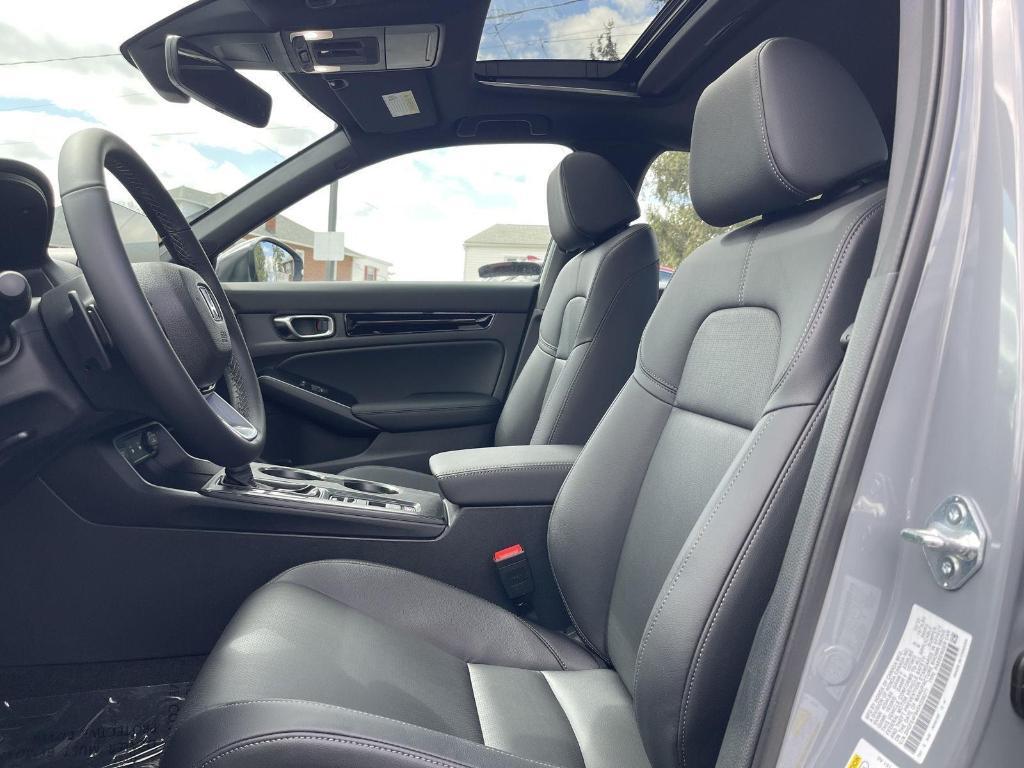new 2025 Honda Civic Hybrid car, priced at $33,555