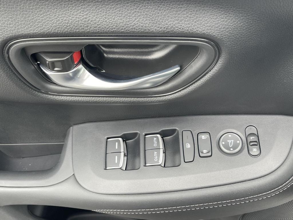 new 2025 Honda HR-V car, priced at $32,850