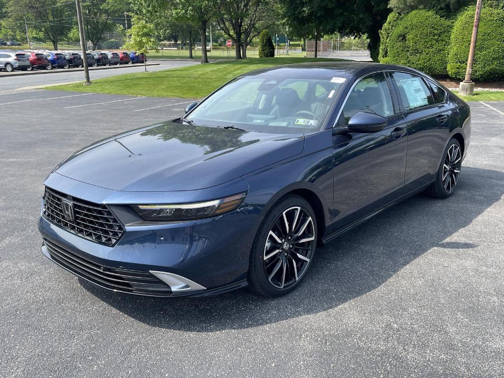 new 2025 Honda Accord Hybrid car, priced at $40,450