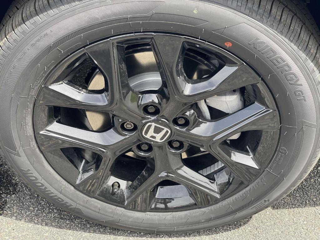 new 2025 Honda HR-V car, priced at $30,850