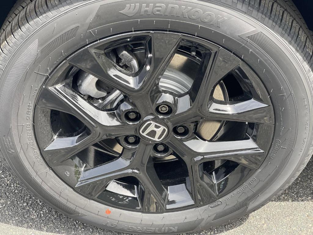 new 2025 Honda HR-V car, priced at $30,850