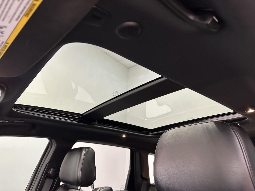 used 2021 Jeep Grand Cherokee car, priced at $27,595