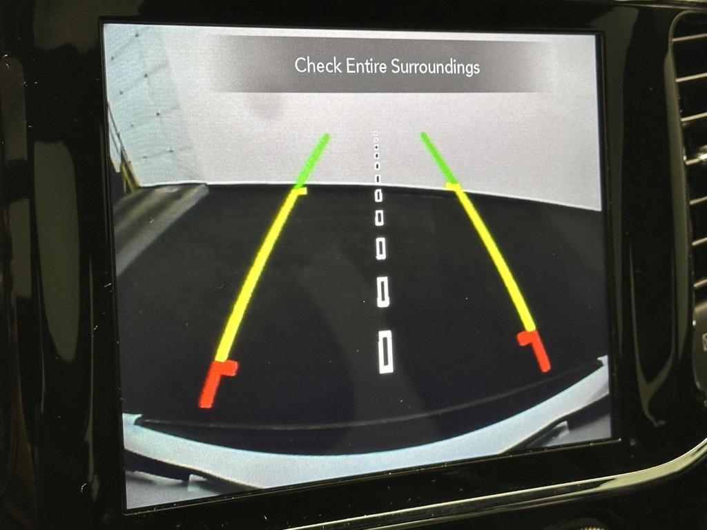 used 2021 Jeep Grand Cherokee car, priced at $27,595