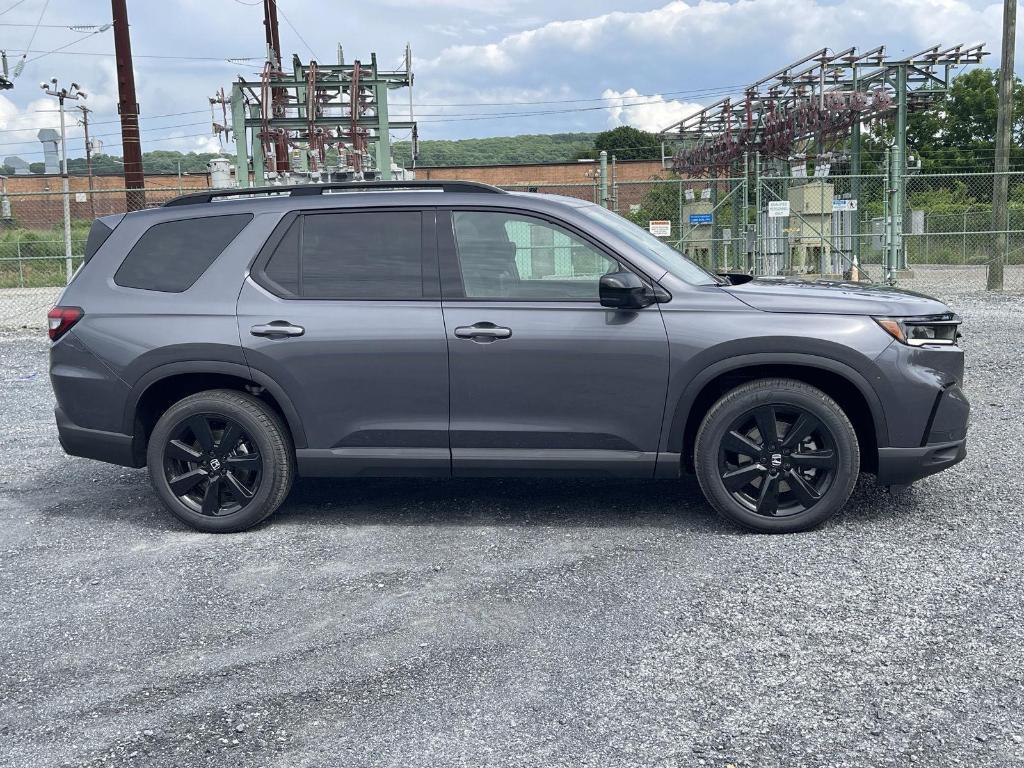 new 2025 Honda Pilot car, priced at $56,030
