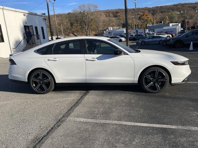 new 2025 Honda Accord Hybrid car, priced at $35,205