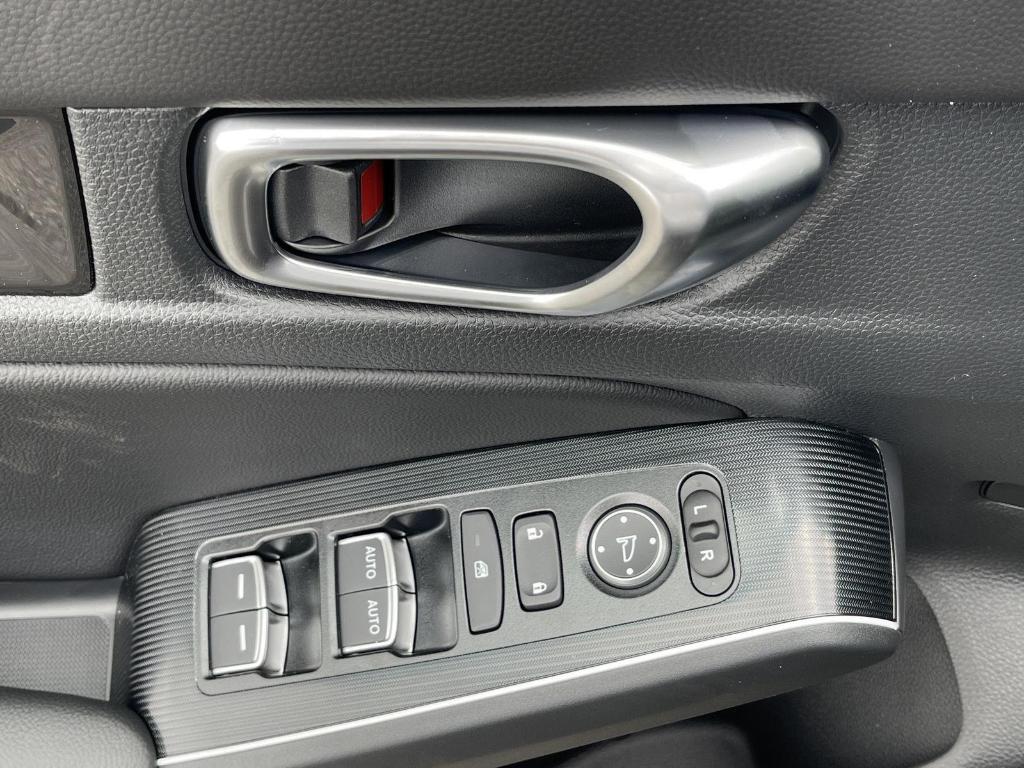 new 2025 Honda Civic Hybrid car, priced at $33,100