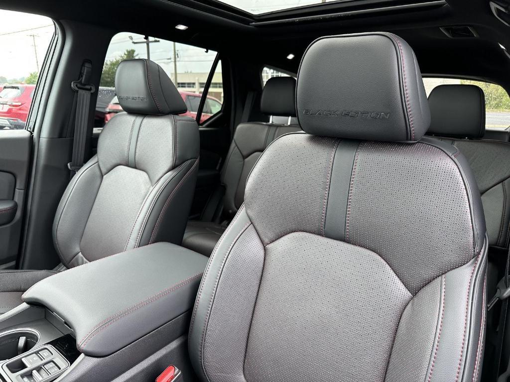 new 2025 Honda Pilot car, priced at $56,075