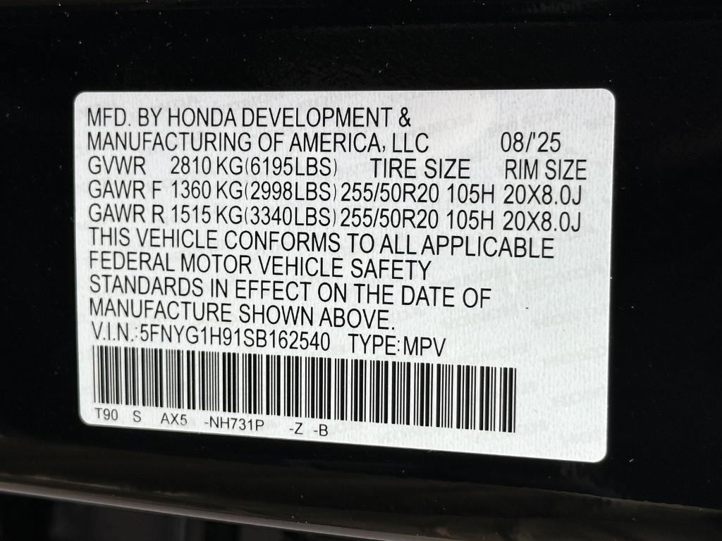 new 2025 Honda Pilot car, priced at $56,075