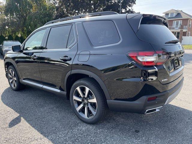 new 2025 Honda Pilot car, priced at $50,695