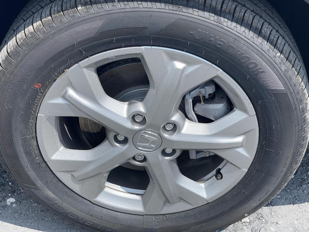 new 2025 Honda HR-V car, priced at $28,705