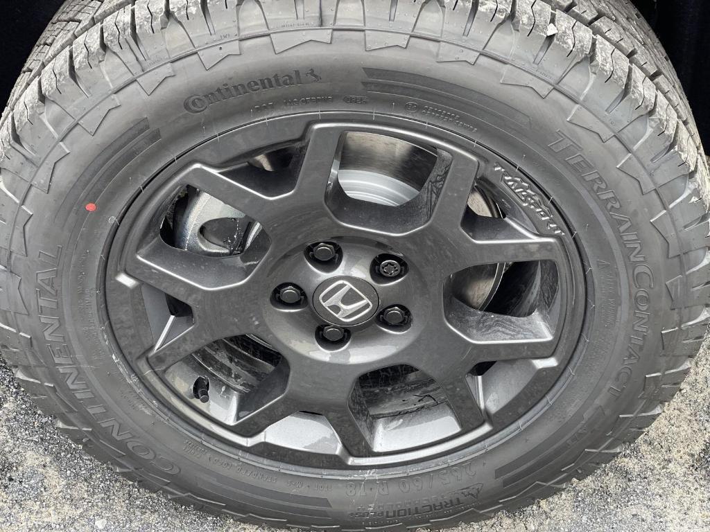 new 2025 Honda Pilot car, priced at $51,305