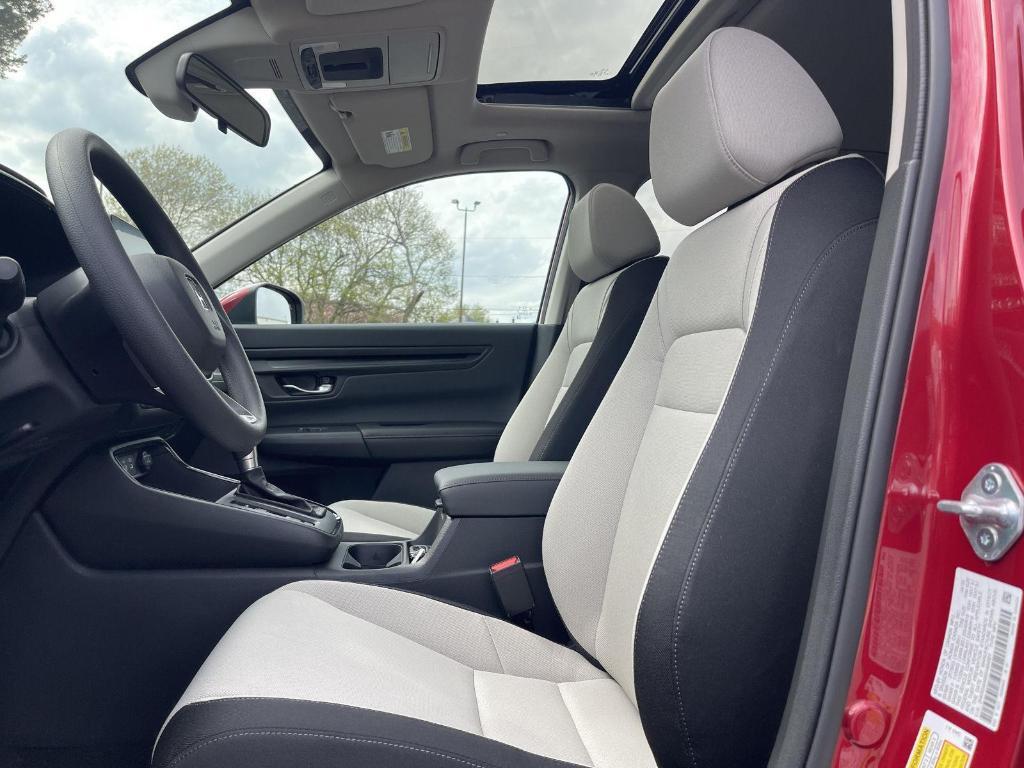 new 2025 Honda CR-V car, priced at $35,700