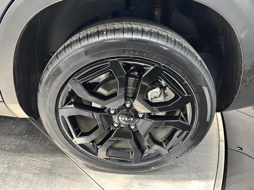 used 2024 Kia Seltos car, priced at $24,295