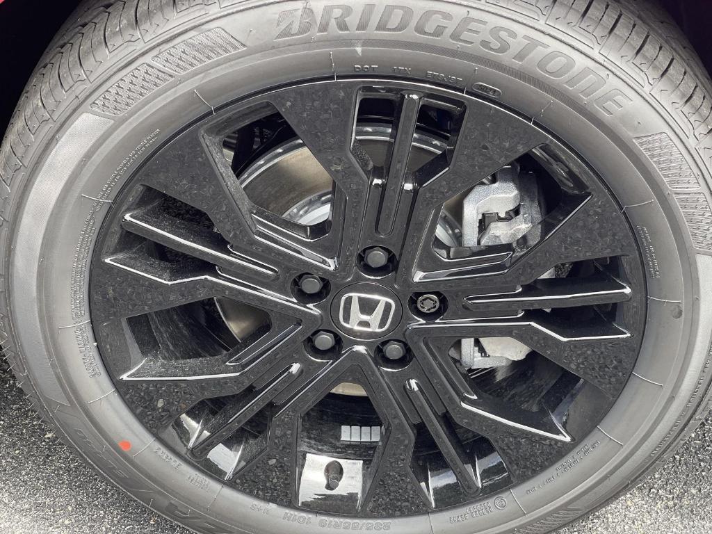 new 2026 Honda Odyssey car, priced at $45,845