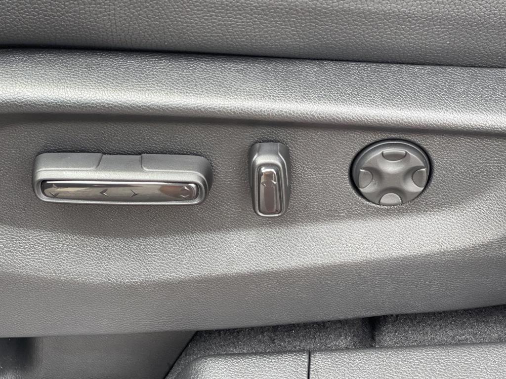 new 2026 Honda Odyssey car, priced at $45,845