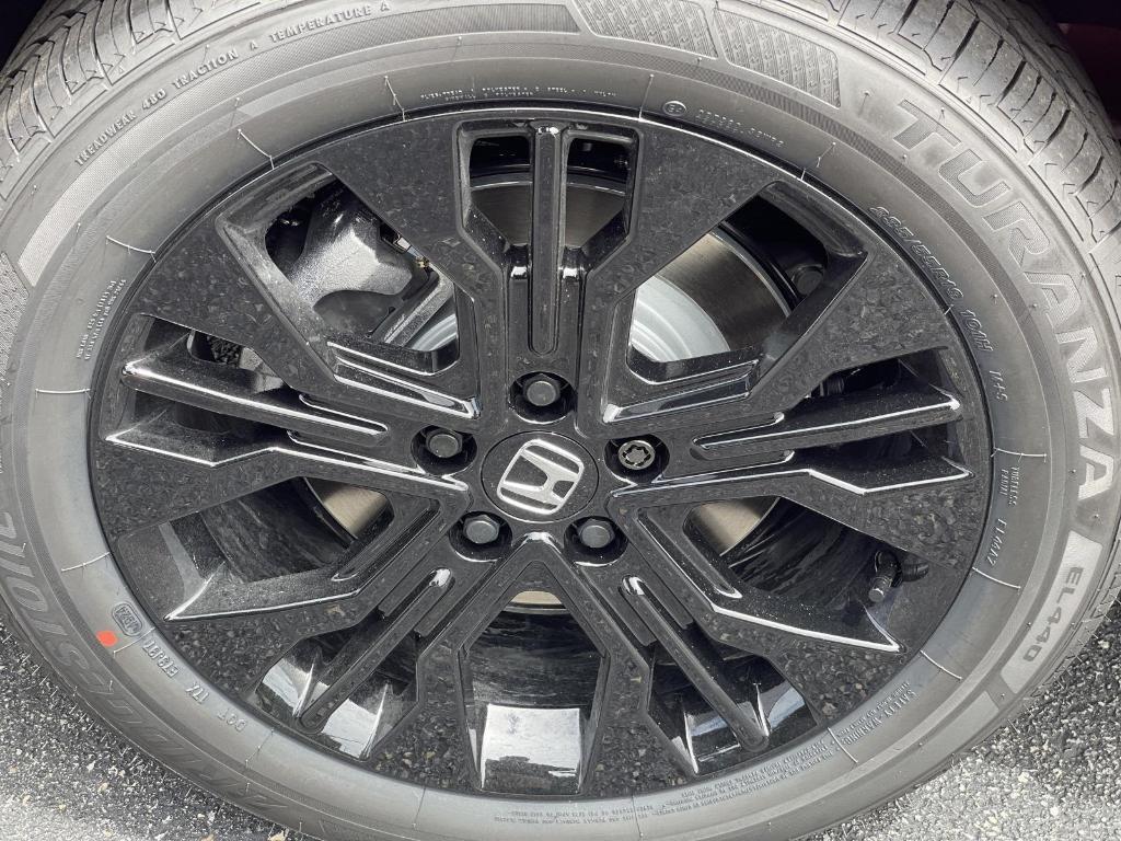 new 2026 Honda Odyssey car, priced at $45,845