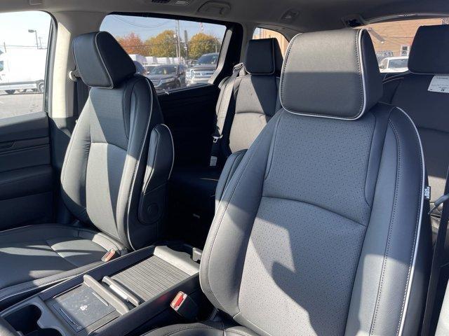 new 2025 Honda Odyssey car, priced at $52,275