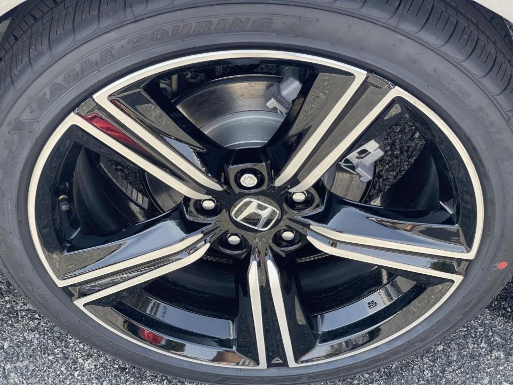 new 2025 Honda Accord Hybrid car, priced at $34,805