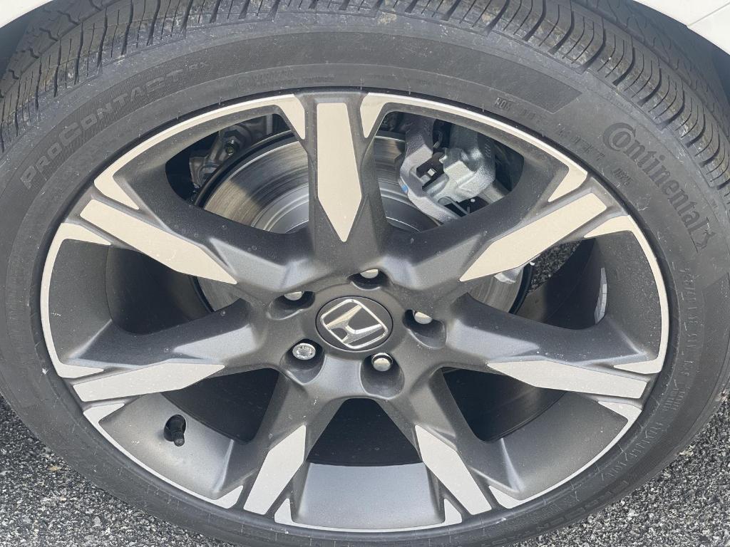 new 2025 Honda Civic Hybrid car, priced at $33,555