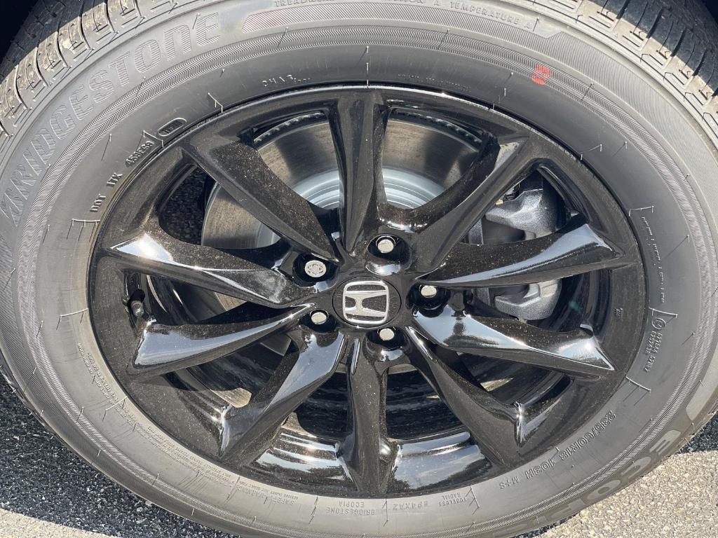 new 2026 Honda CR-V Hybrid car, priced at $41,675