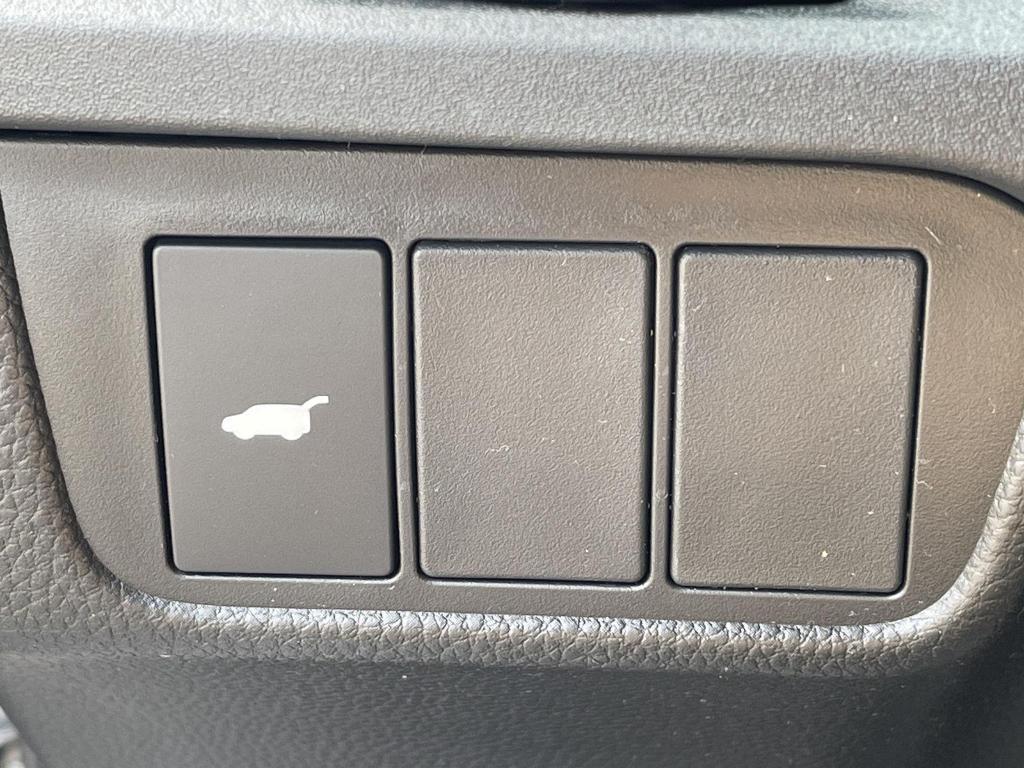 new 2026 Honda CR-V Hybrid car, priced at $41,675