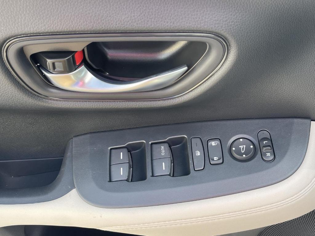 new 2026 Honda HR-V car, priced at $29,550