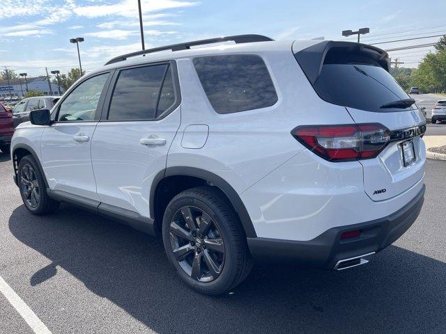 new 2025 Honda Pilot car, priced at $43,850