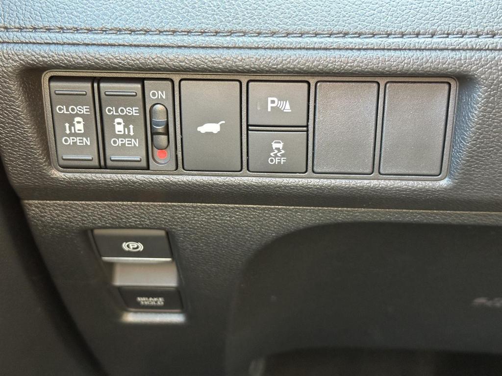 new 2026 Honda Odyssey car, priced at $53,190