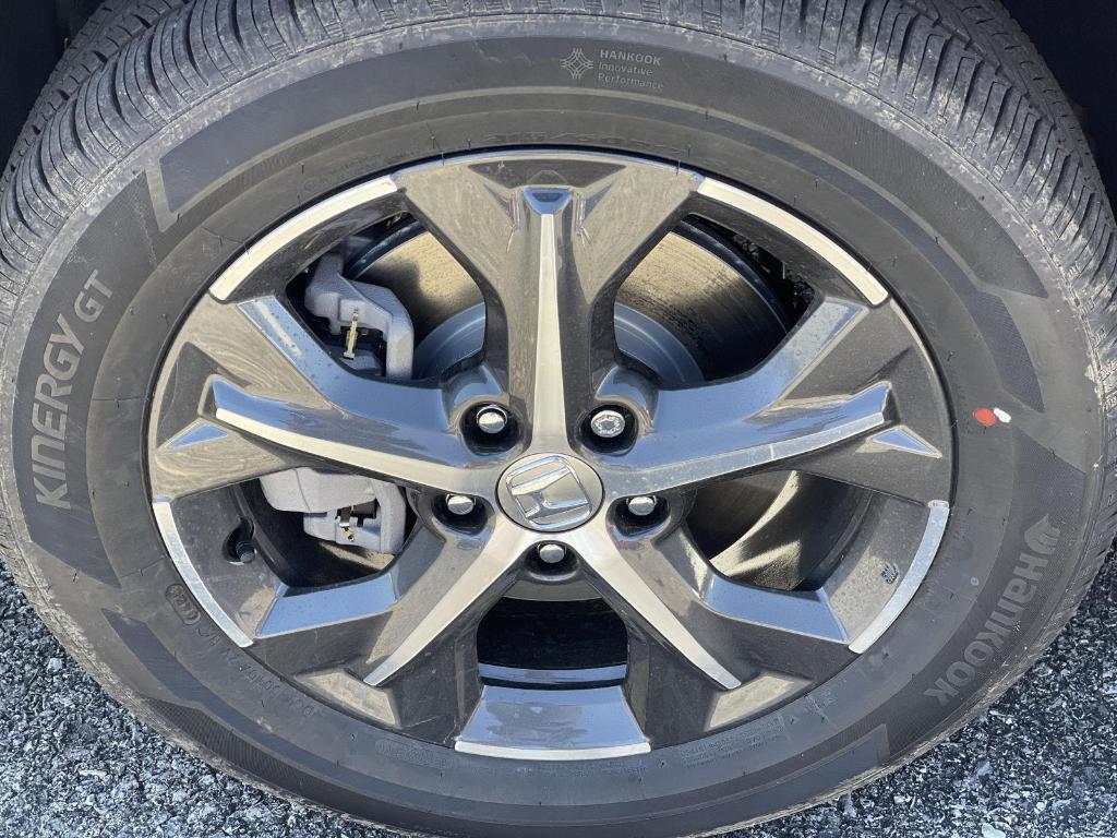 new 2025 Honda HR-V car, priced at $32,395