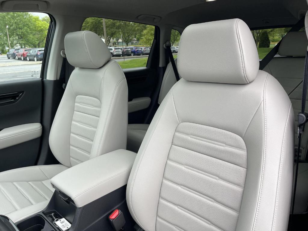 new 2025 Honda CR-V car, priced at $37,895