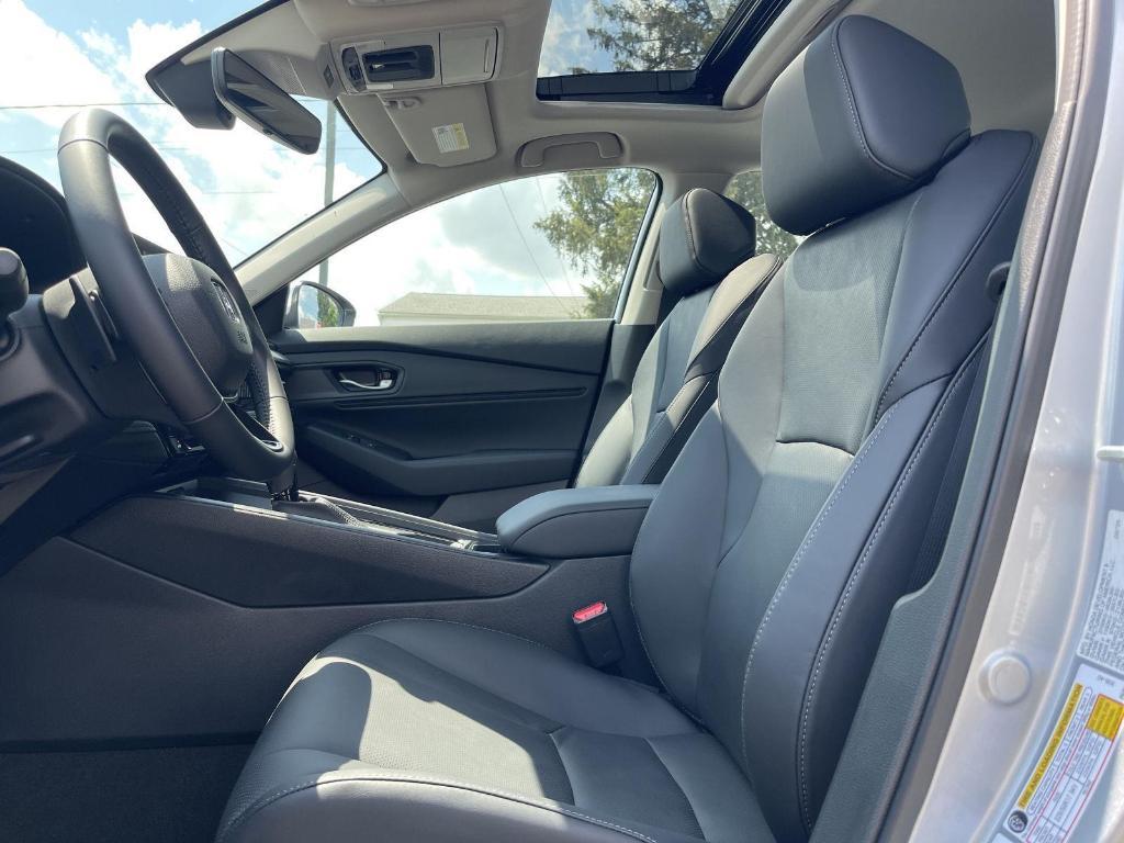 new 2025 Honda Accord Hybrid car, priced at $36,090