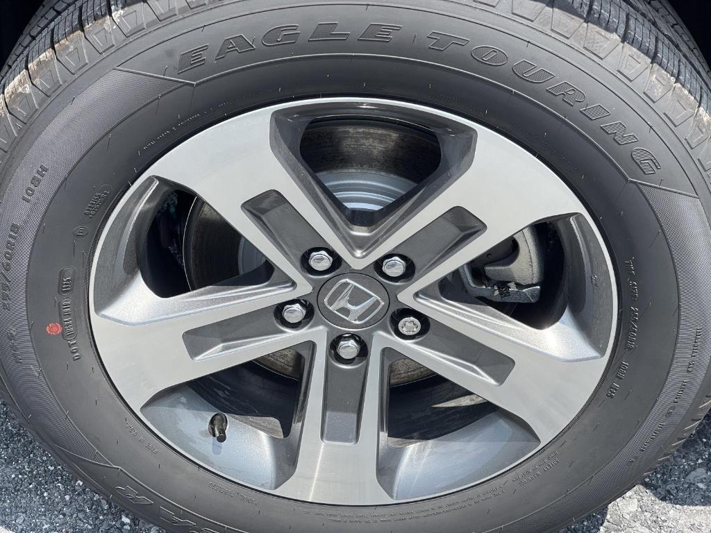 new 2025 Honda Pilot car, priced at $47,505