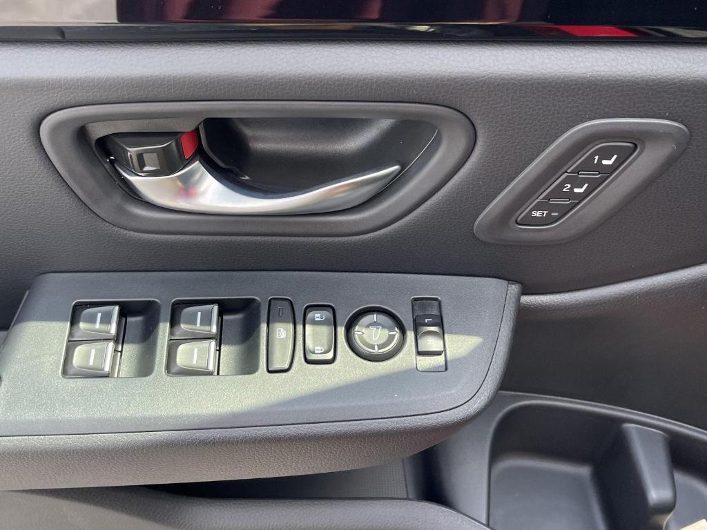 new 2025 Honda Pilot car, priced at $47,505