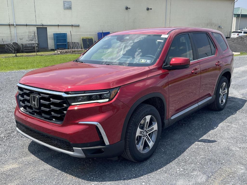 new 2025 Honda Pilot car, priced at $47,505