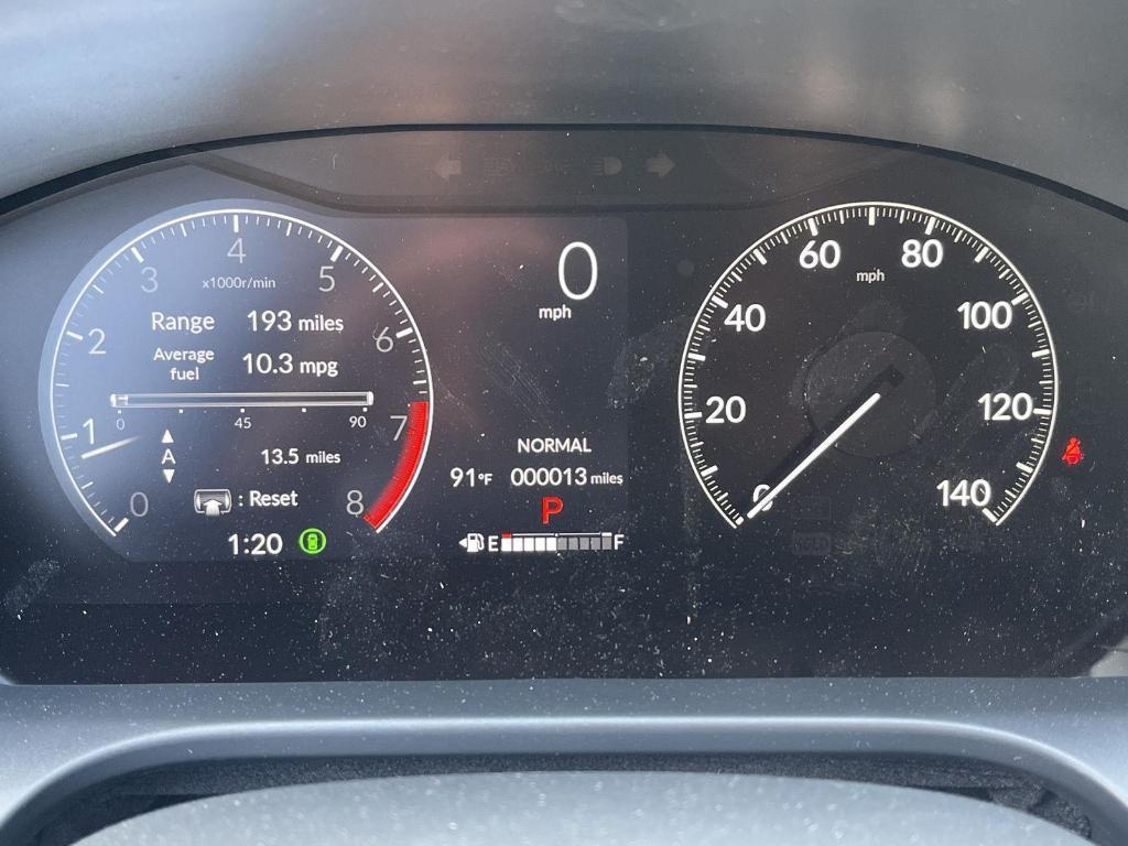 new 2025 Honda HR-V car, priced at $28,295