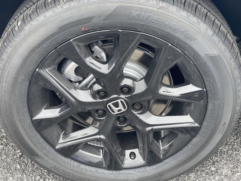 new 2025 Honda HR-V car, priced at $29,916