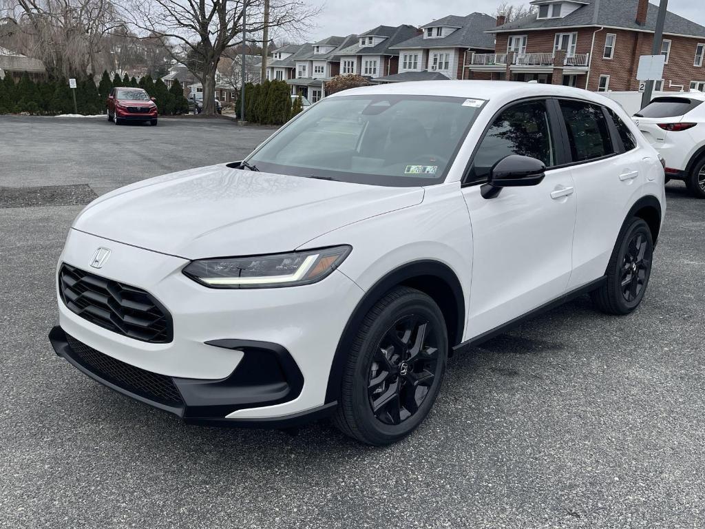new 2025 Honda HR-V car, priced at $29,916