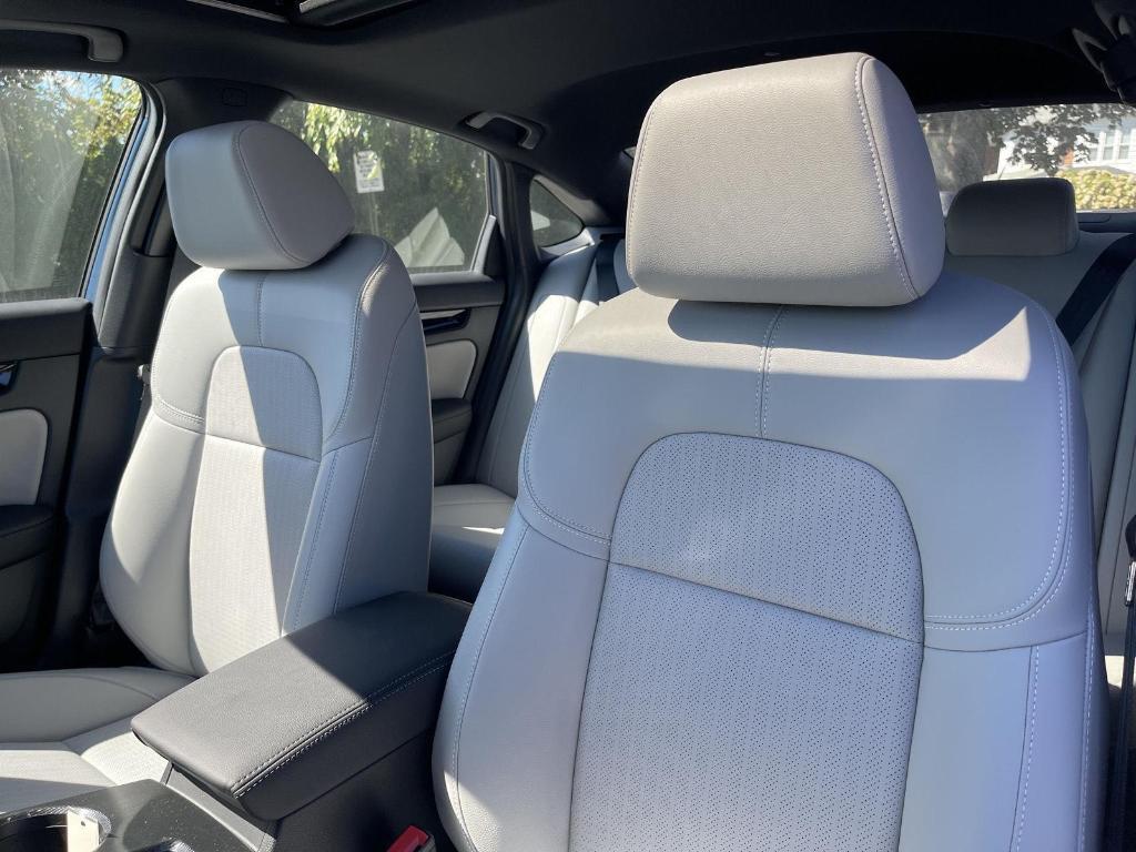 new 2026 Honda Civic Hybrid car, priced at $33,945