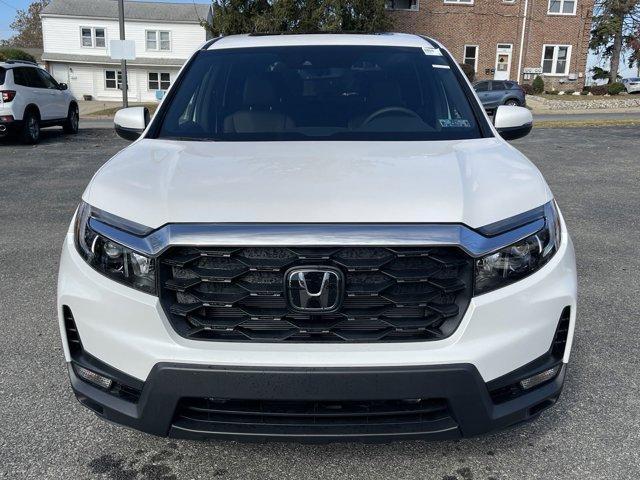 new 2025 Honda Passport car, priced at $44,250