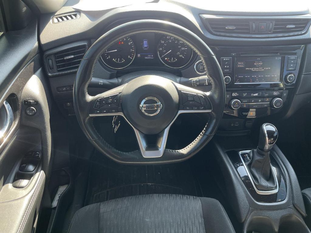 used 2018 Nissan Rogue car