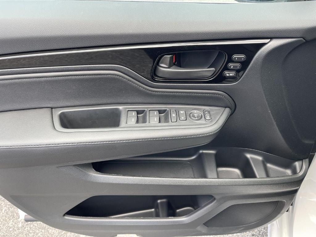 new 2025 Honda Odyssey car, priced at $48,815