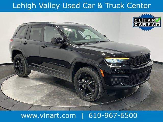 used 2022 Jeep Grand Cherokee car, priced at $32,995