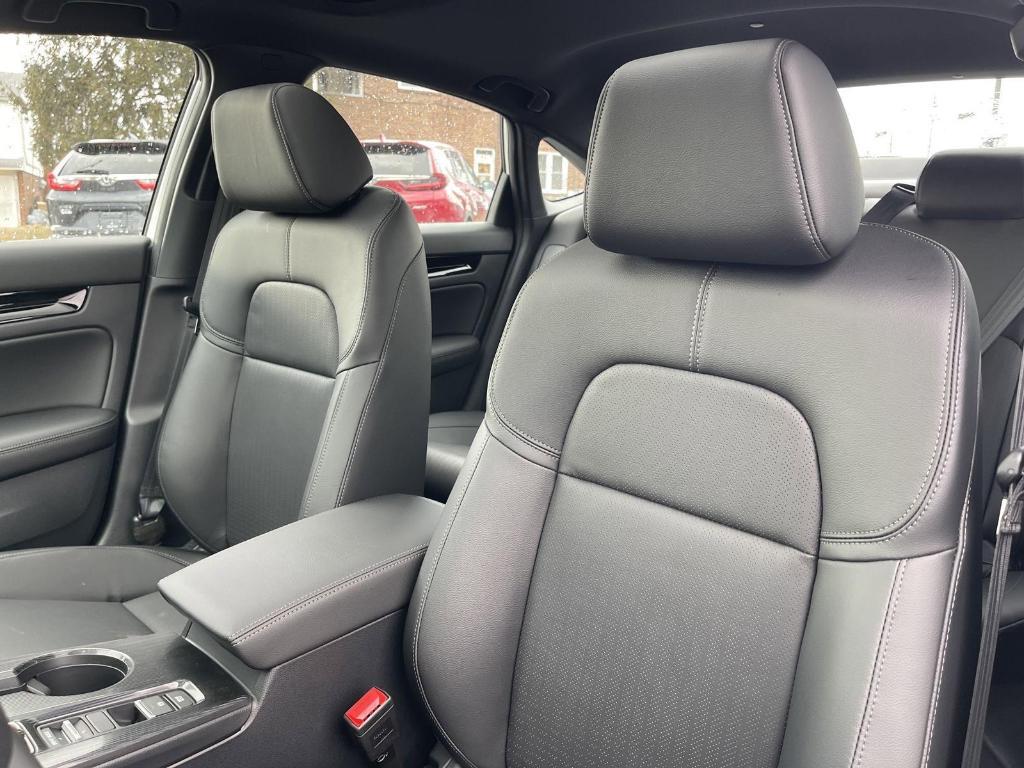 new 2025 Honda Civic Hybrid car, priced at $33,555