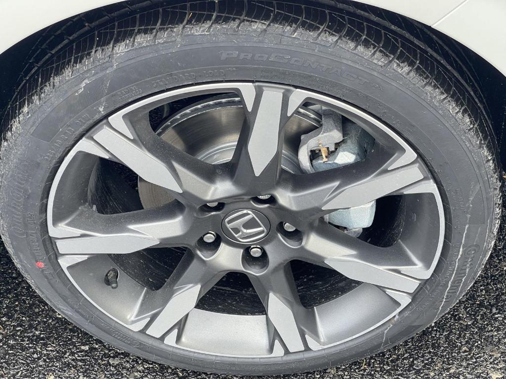 new 2025 Honda Civic Hybrid car, priced at $33,555