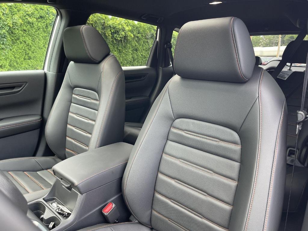 new 2026 Honda CR-V Hybrid car, priced at $42,075