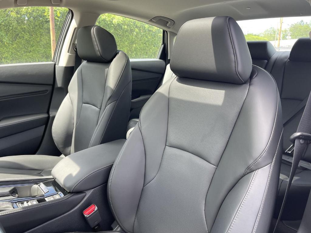 new 2025 Honda Accord Hybrid car, priced at $40,450