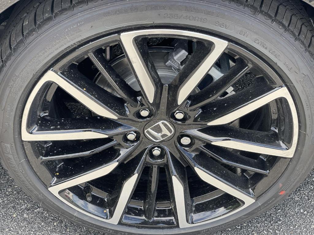 new 2025 Honda Accord Hybrid car, priced at $40,450